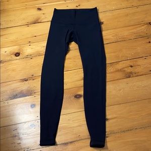 Wunder under lululemon leggings